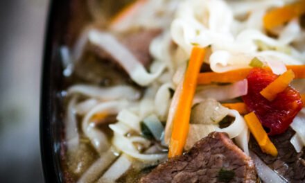 From Clicks to Customers: Mastering HyperLocal Content Marketing for SMBs