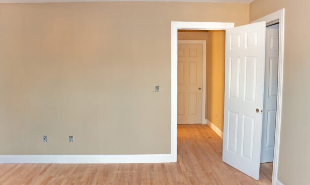 Engaging Your Community: The Benefits of HyperLocal Social Media Strategies