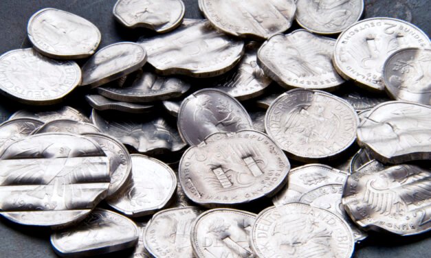 Unlocking Success: How SMB HyperLocal eCommerce is Changing the Retail Game